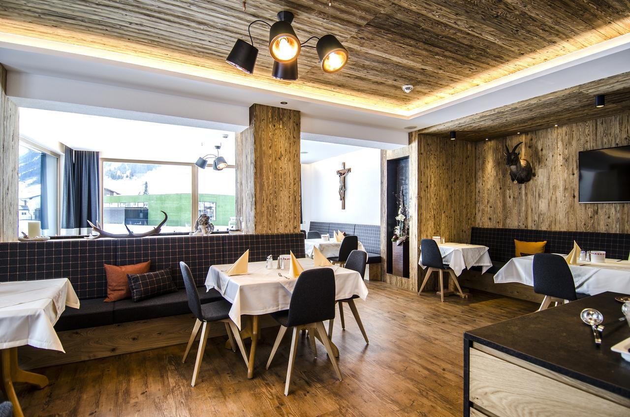 Hotel Garni Persutt Ишгъл Екстериор снимка